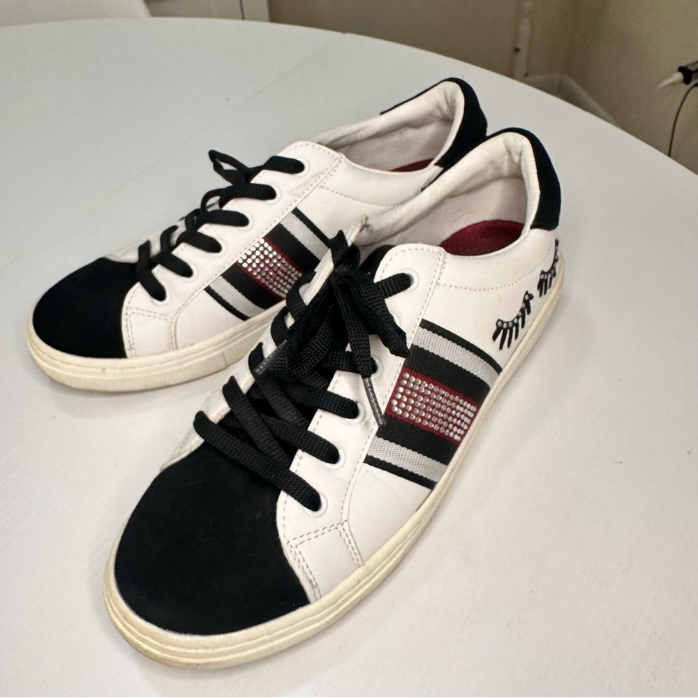 Skechers Street Goldie Baton Lashes Womens Sneakers
